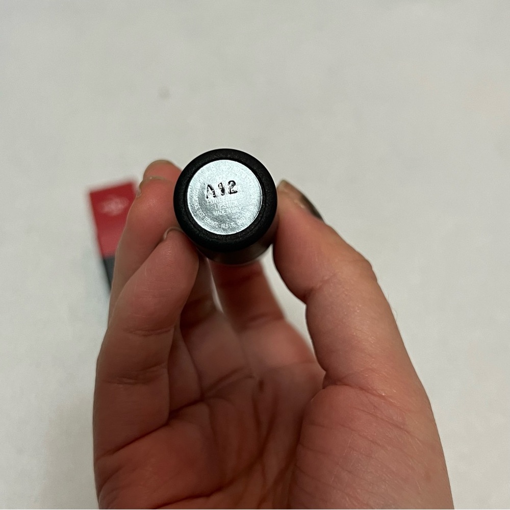 mac powder kiss lipstick 922 werk werk werk Jan sale - Picture 7 of 13